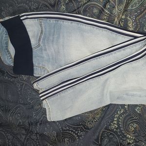 Vintage violet maternity black jeggings size small